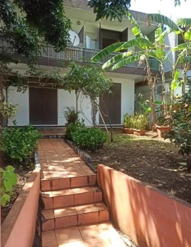 Apartamento Locatriolet Saint-Denis Exterior foto